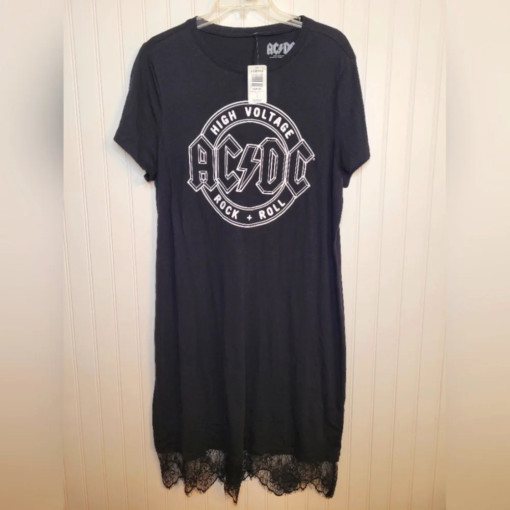 Torrid AC/DC Black Graphic T-Shirt Dress With Lace Hem Sz 1X NWT - Picture 2 of 5